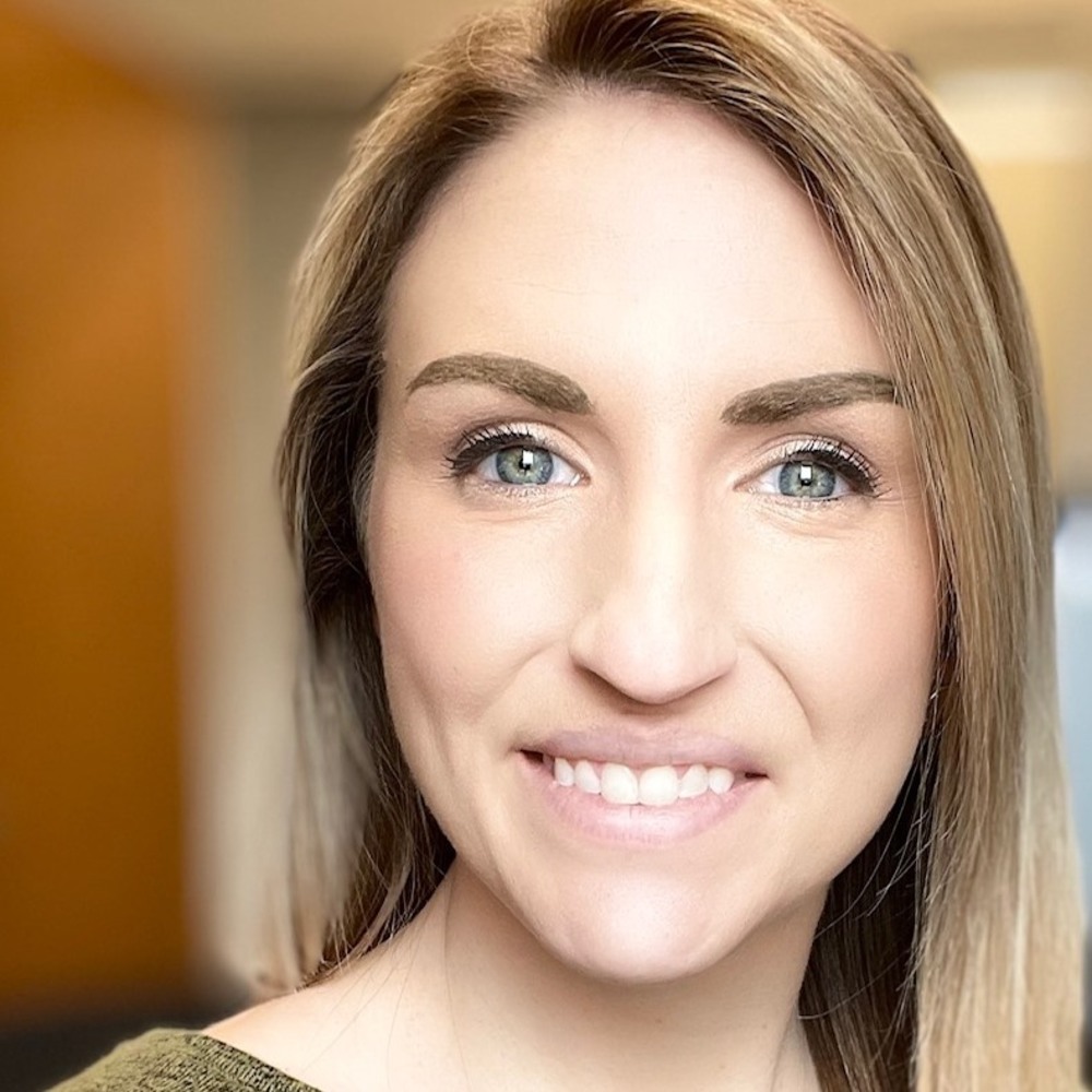 Meet your Posher, Sara